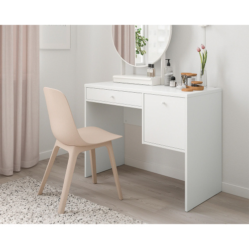 dressing-table